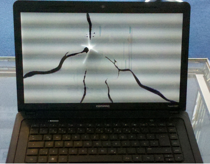 laptop-display-defekt.jpg